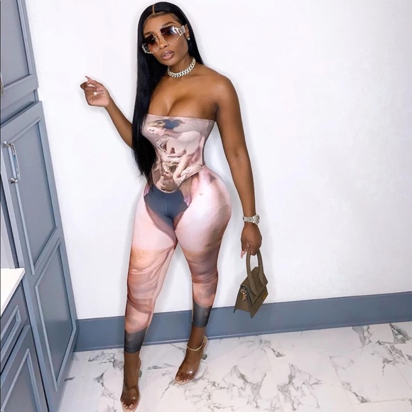 Renaisance print jumpsuit - Picture 2 of 7